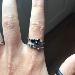 2 silver rings